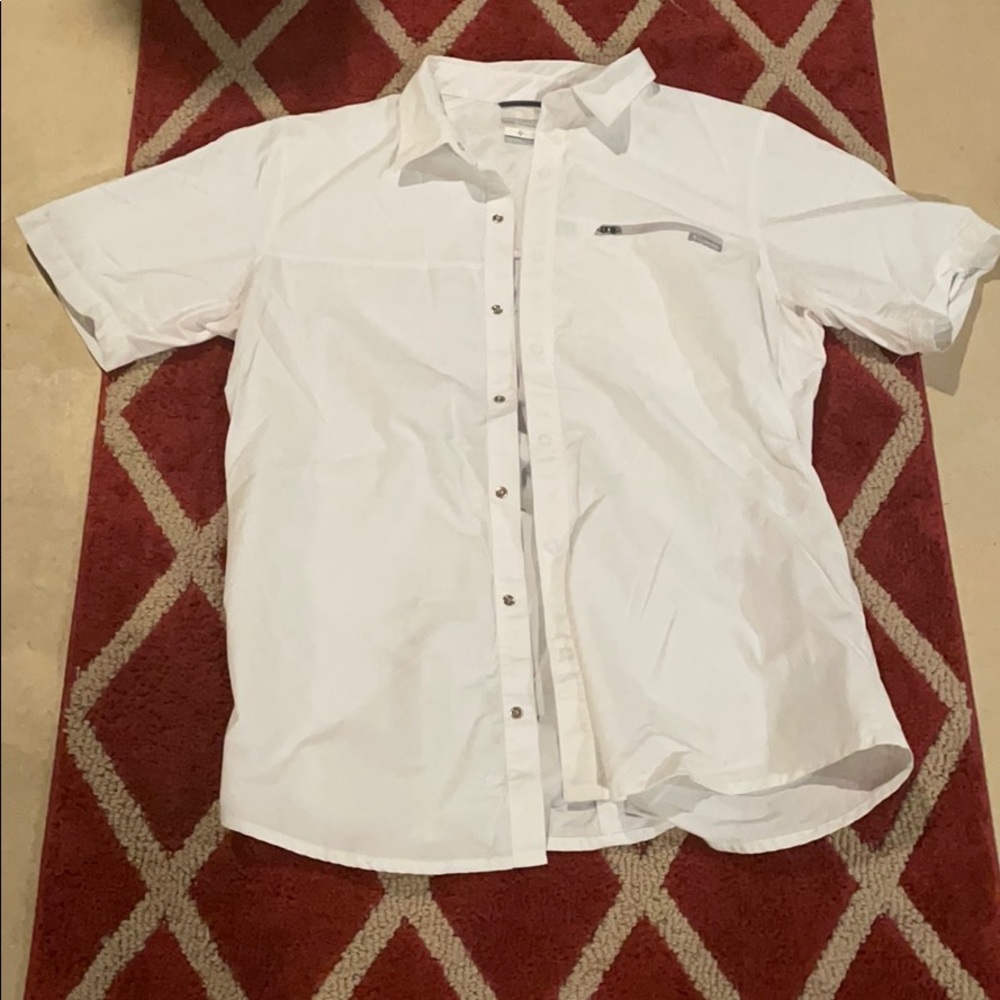 Men’s Columbia Omni Shade top